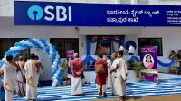 Inauguration of State Bank Of India branch at Chitrapur by HH Swamiji (10 Feb 2025)